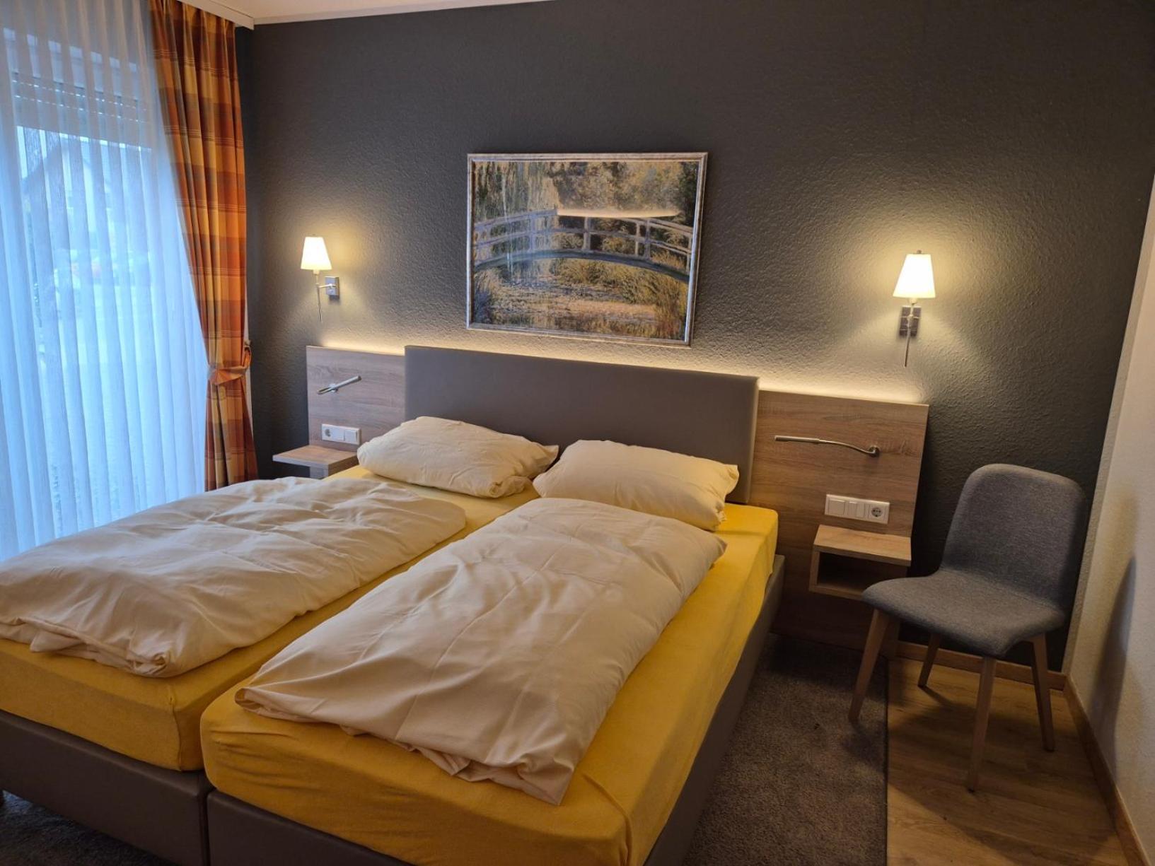 Hotel Zur Waage Bad Muenstereifel Exteriör bild